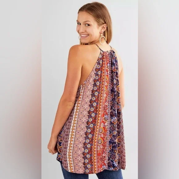 NWT Daytrip Buckle Floral Print Keyhole Tank Top - Picture 2 of 15